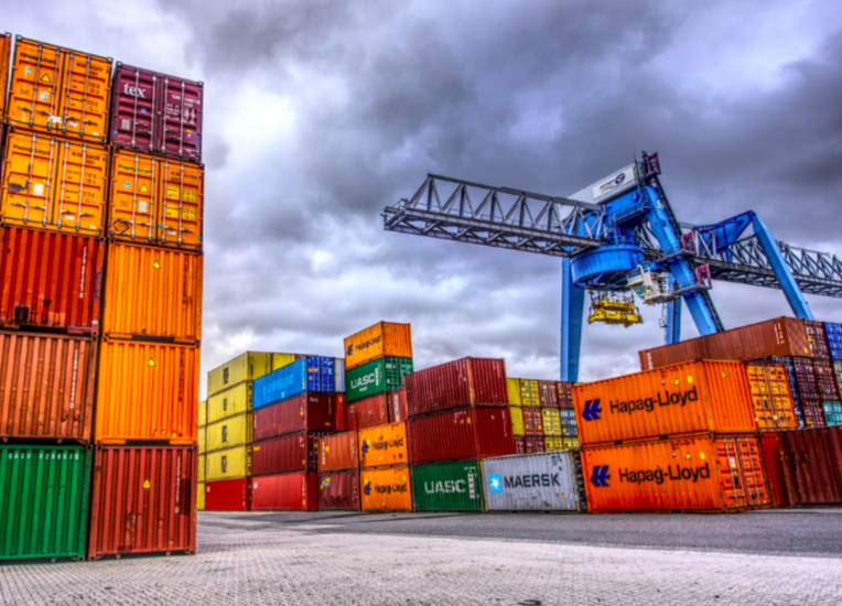 La contenedorización y el problema de los contenedores vacíos