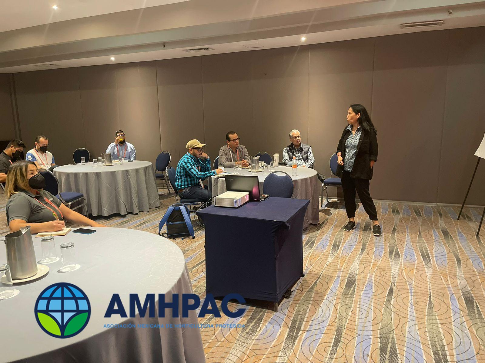 Simposio 18 de marzo (21)